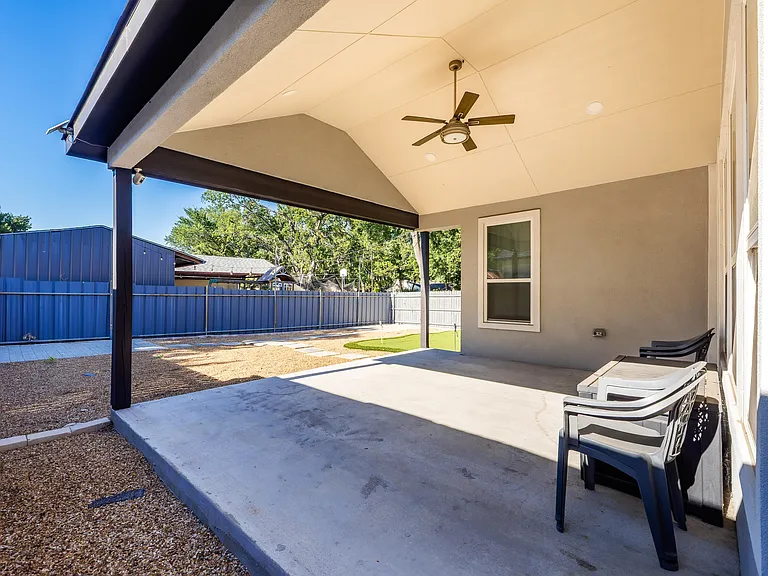 3425 Shelley Blvd — Photo 42