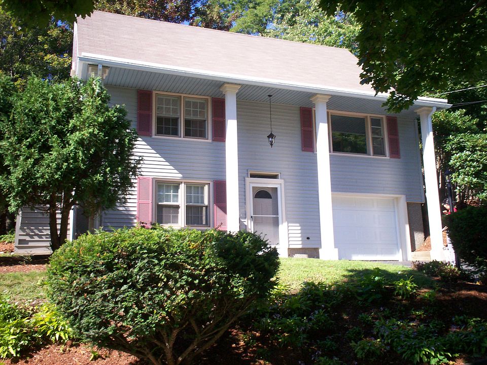 304 Saint Nicholas Ave