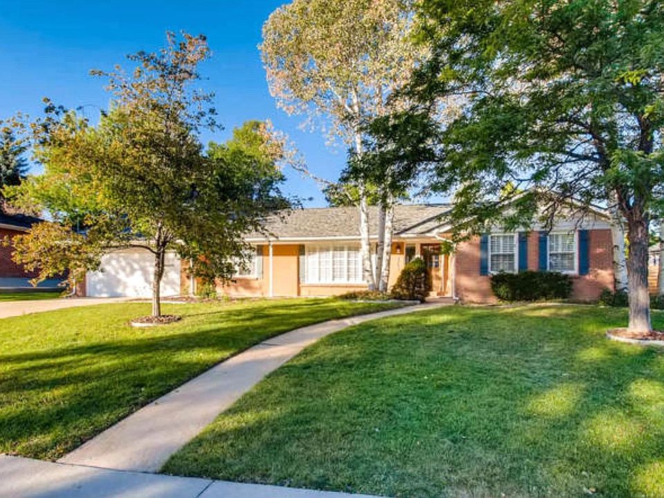 1st image of 3751 S Hillcrest Dr