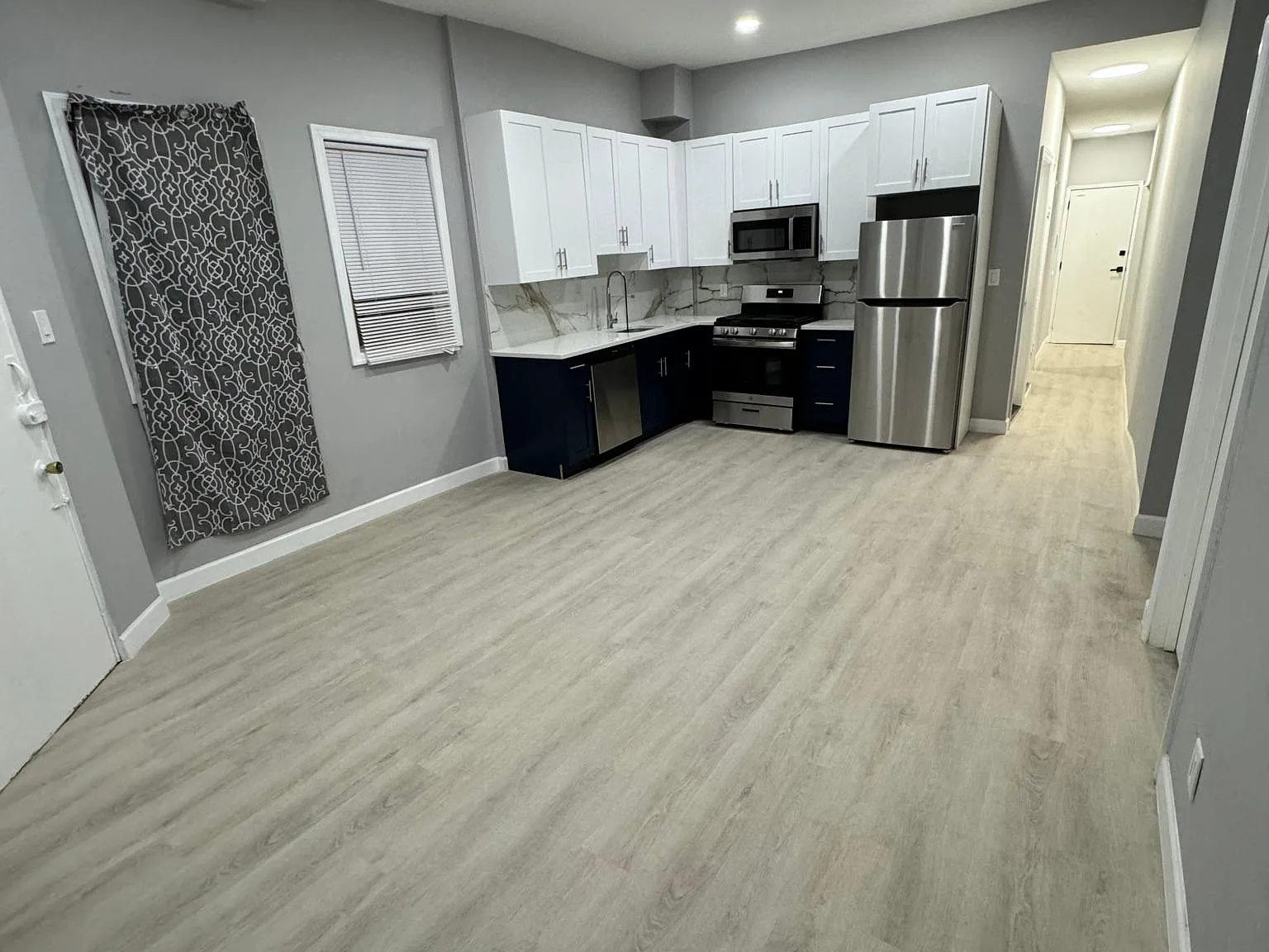 4 bed, 1250 sqft, $3,600 — Photo 2