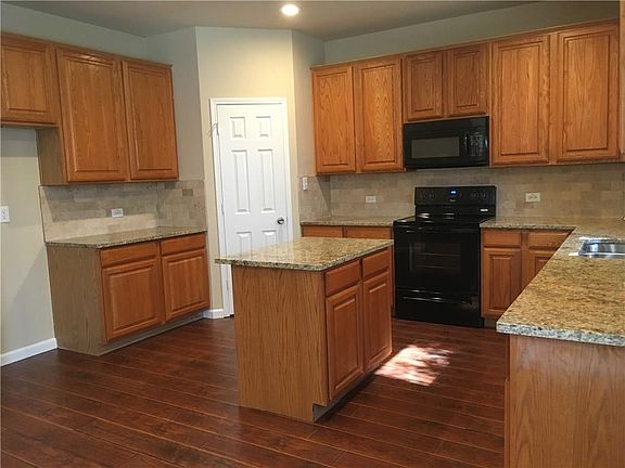 5th image of 7805 Swan Park Dr