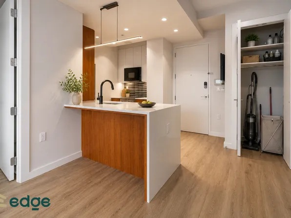 276 Grand Concourse image 1 of 45