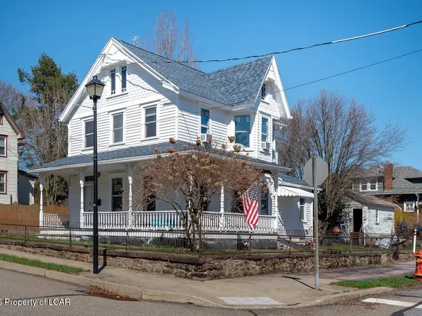 401 Erie St, White Haven, PA 18661