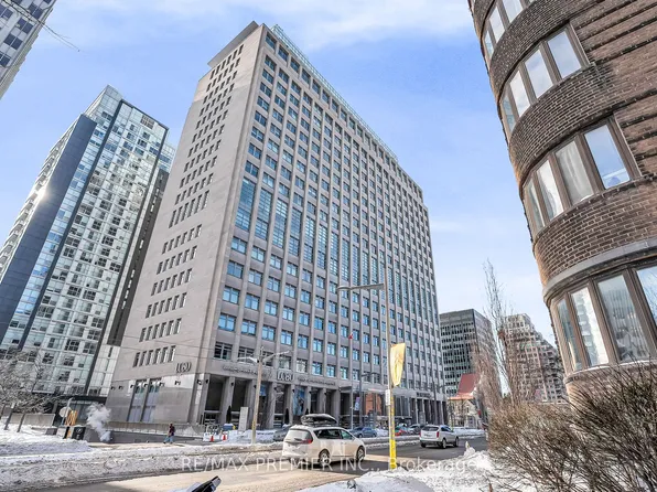111 Saint Clair Ave W #607, Toronto, ON M4V 1N5