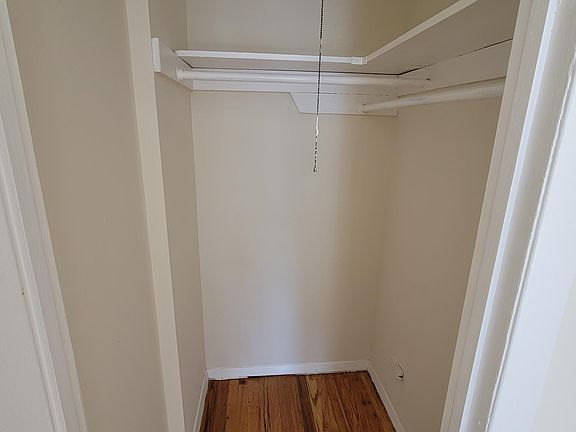 4th image of 2300 Sedgwick Ave #6A