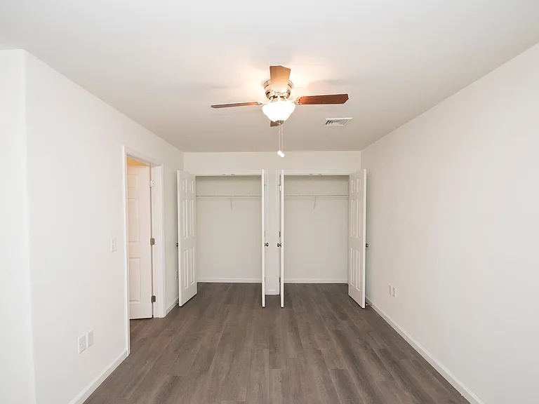 Apartments On Main — Photo 92