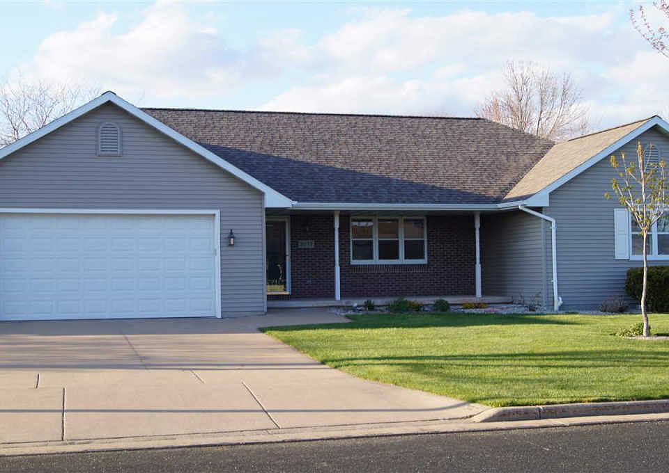 1st image of 2032 Dreamfield Ln