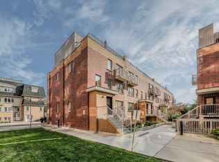 207 Ruttan St #132, Toronto, ON M6P0A1