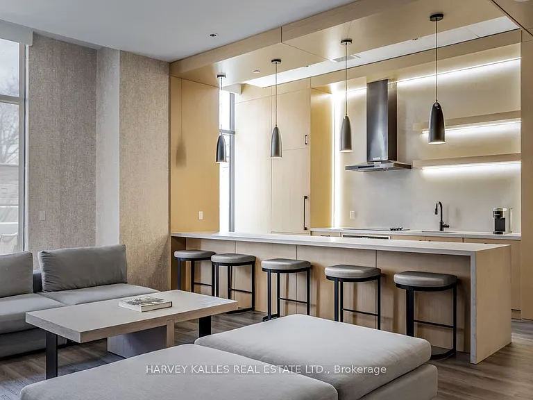 2369 Danforth Ave #710 — Photo 31