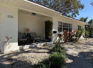 1111 77th St N, Saint Petersburg, FL 33710