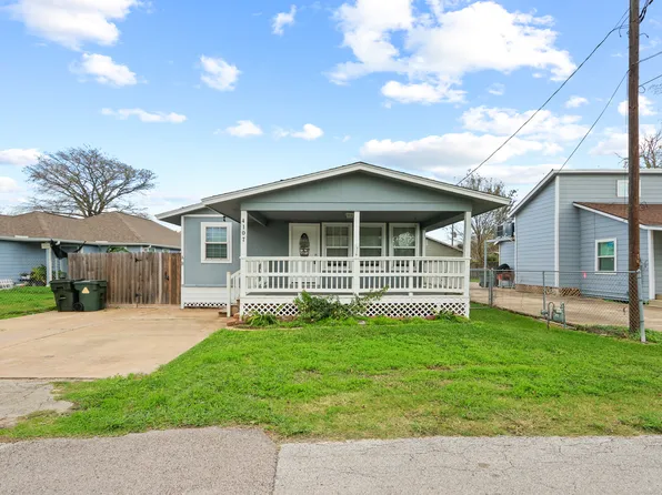 4107 Brown St, Bacliff, TX 77518