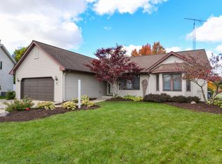 197 Bay Ridge Ln, Burlington, WI 53105