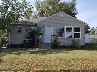 111 10th Ave W, Dickinson, ND 58601