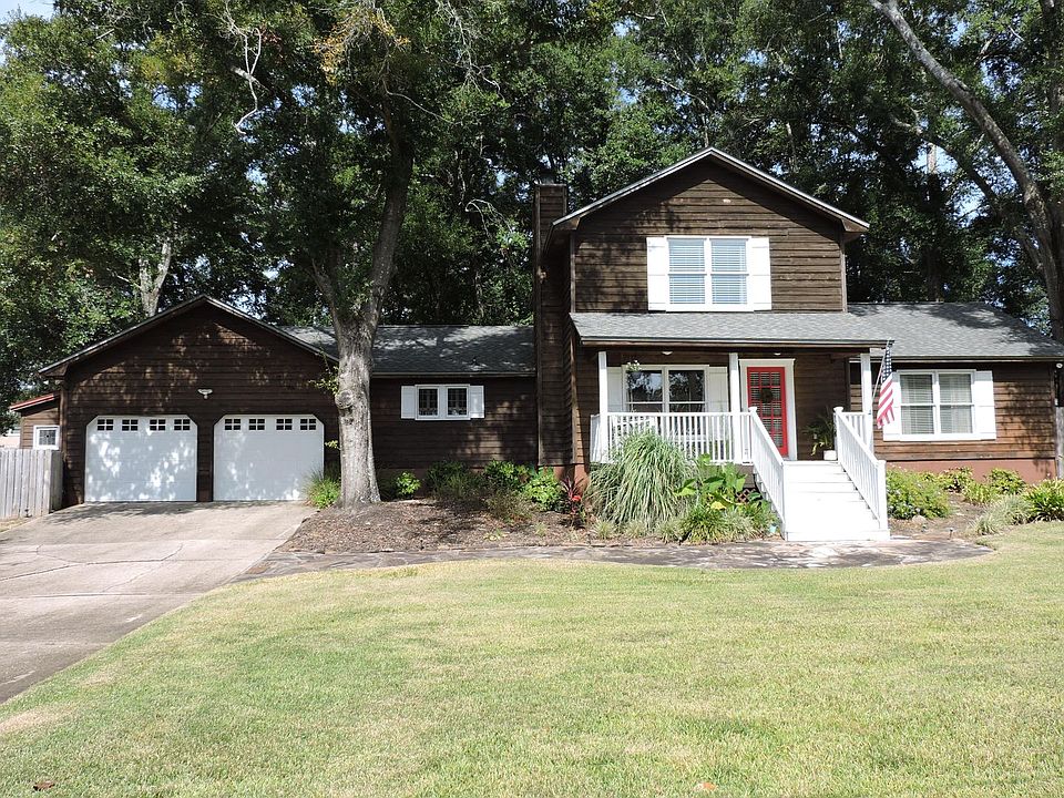 1st image of 6041 Hermitage Dr