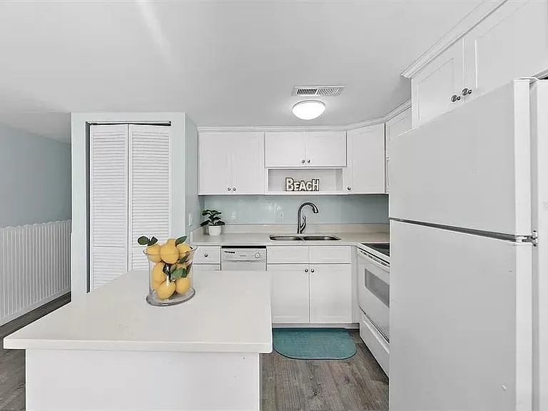 1107 1st St S #MAIN — Photo 9