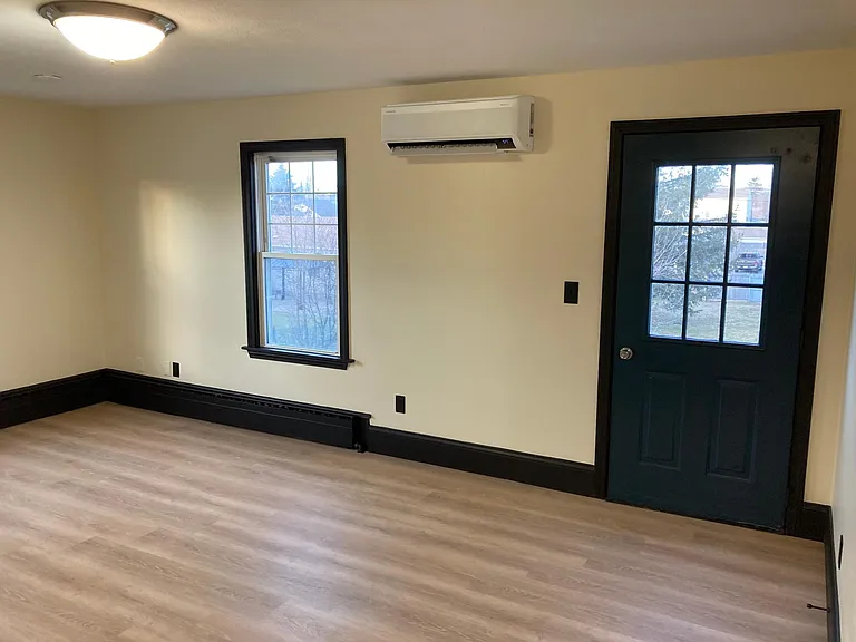 27 Westfield St #201 — Photo 3