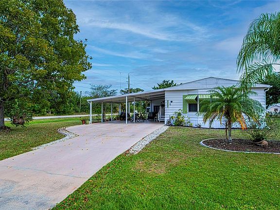 2nd image of 27991 Leatherwood Cir