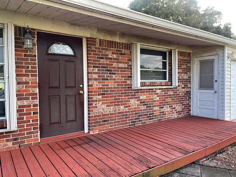 3750 Gull Rd — Photo 3