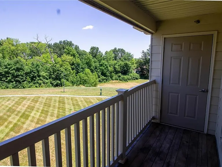 1832 Piedmont Cir — Photo 12