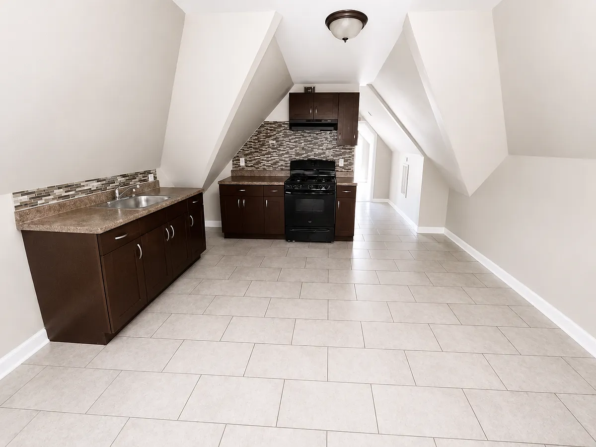 Building Photo - 841-843 S 12th St #3