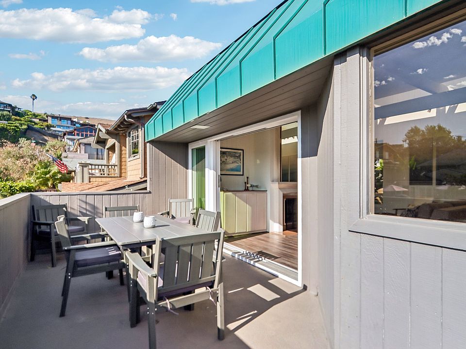 Upstairs Balcony