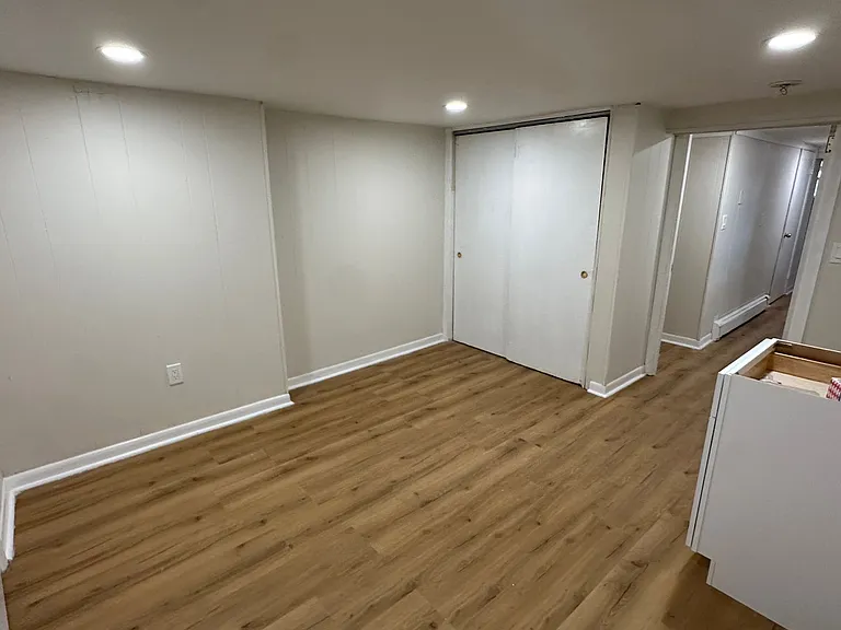 11 Dedford St — Photo 3