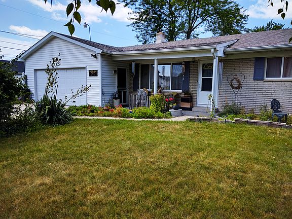 2nd image of 3201 Huron St