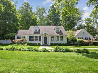 25 Overbrook Ln, Darien, CT 06820