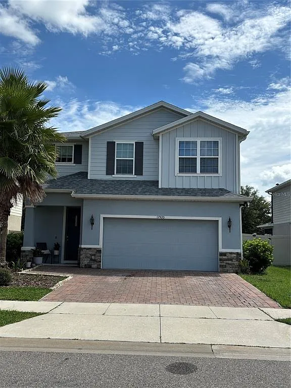 3 bed, 2.5 bath, 1948 sqft, $2,800 — Photo 1