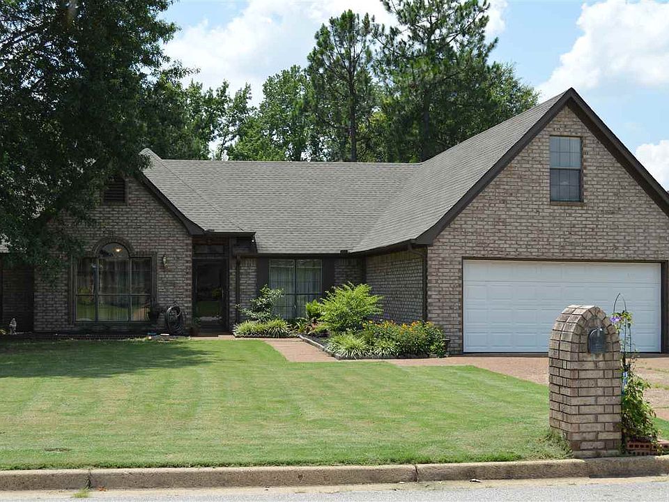 1st image of 8457 Springer Cir S