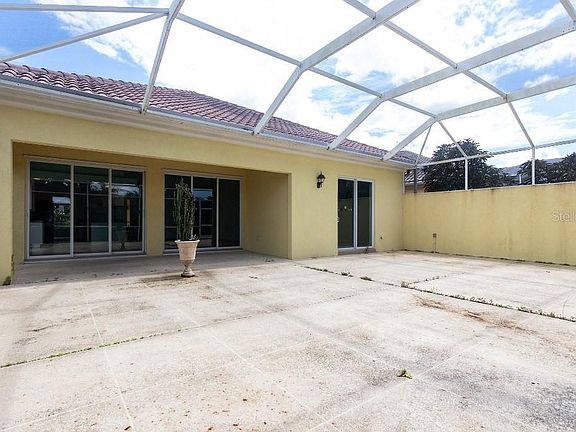5th image of 11802 Fiore Ln