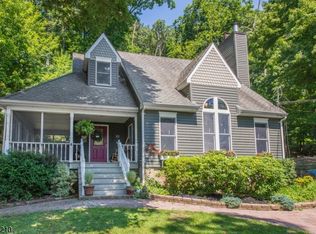 11 Hardman Ter, Denville, NJ 07834
