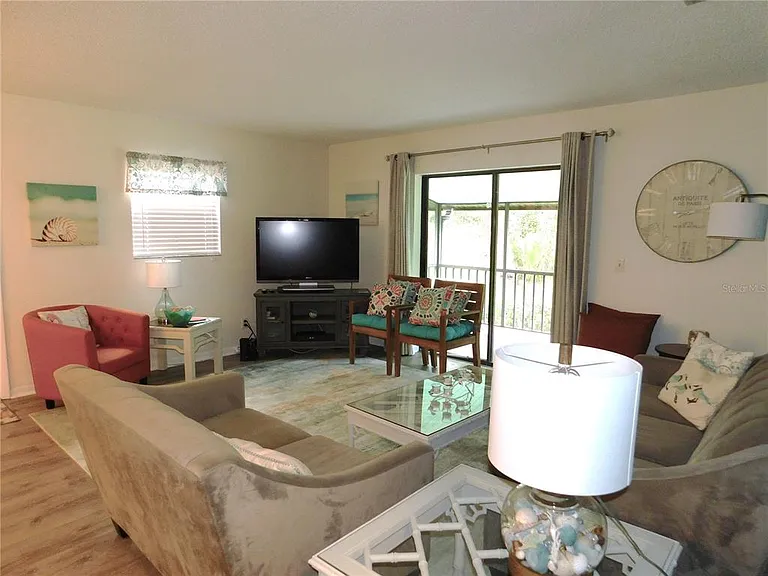 1400 Tarpon Woods Blvd #14 — Photo 8