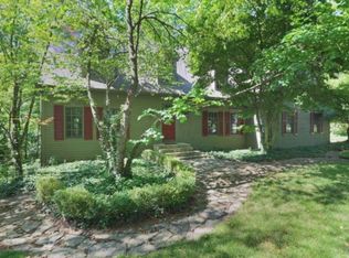 100 Kenyon Brook Dr, Columbus, OH 43085