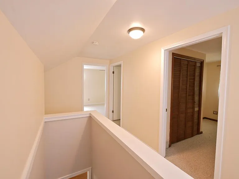 602 Huntmere Dr — Photo 11