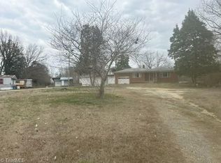 2140 W Us Highway 64, Lexington, NC 27295