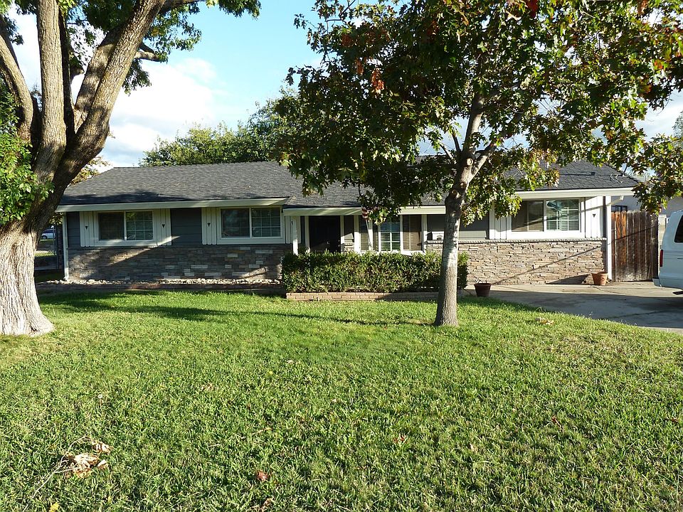 Front view and driveway
