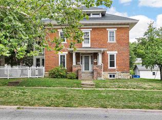 311 1st Ave NW, Mount Vernon, IA 52314