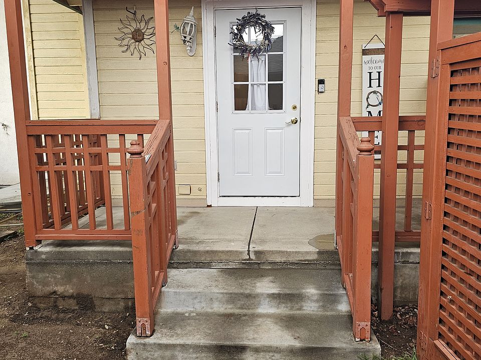 1st image of 1663 E Farland St #1/2