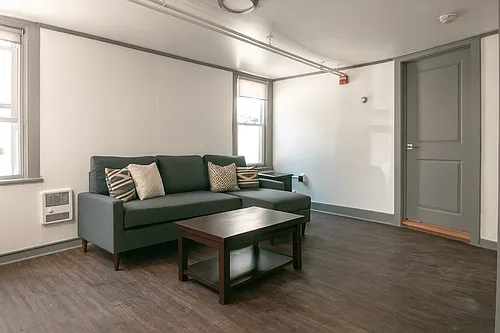 Floor plan 110-4