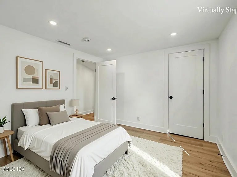 25 Hoover Rd — Photo 18
