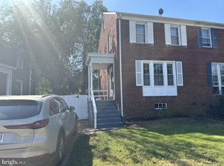 2610 S Troy St, Arlington, VA 22206
