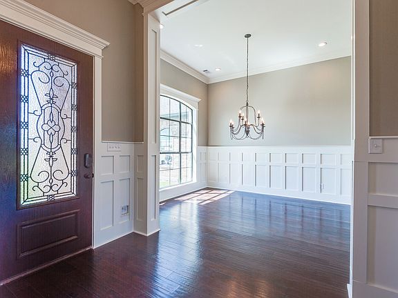 4th image of 3033 Wanda Ln