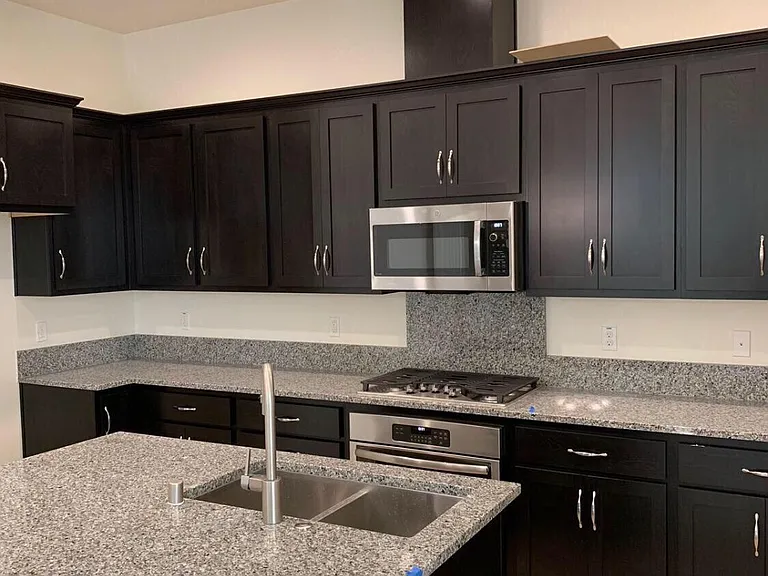 Beautiful big kitchen