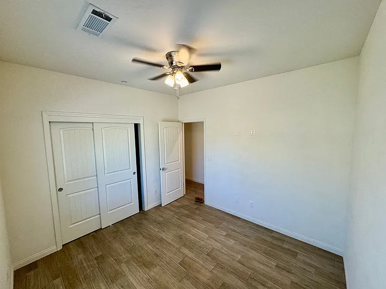 3924 Majorca Ct — Photo 9