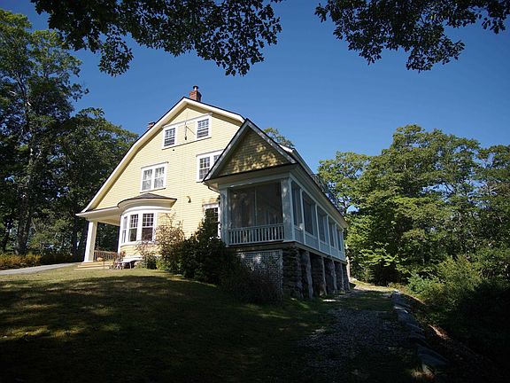 3rd image of 1628 Upper Clyde Rd