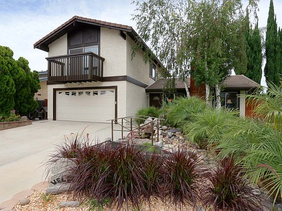 3rd image of 2217 Aspenpark Ct
