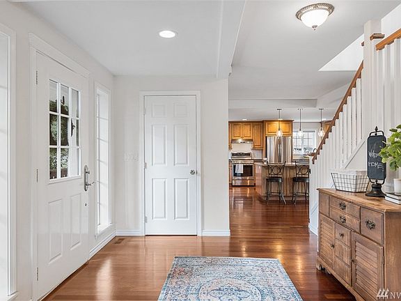 5th image of 21556 SE 28th Ln