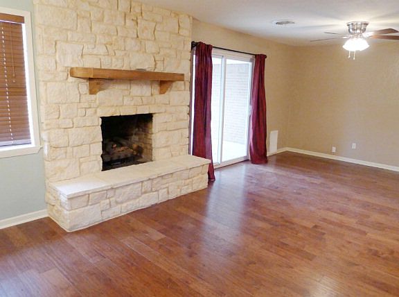 4th image of 102 Aleta Dr