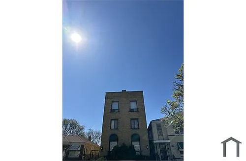 7936 S Campbell Ave #2R Photo 1